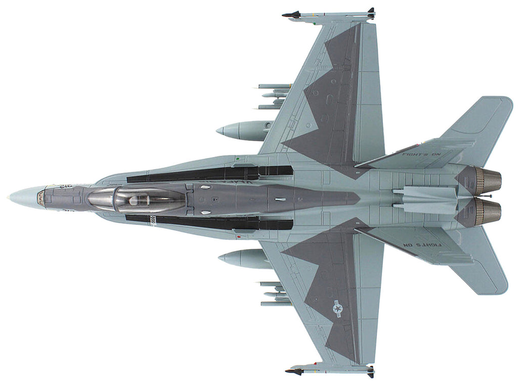 McDonnell Douglas F/A-18C Hornet Aircraft "VMFA-312 MCAS Iwakuni Yamaguchi Japan" (2022) United States Marines "Air Power Series" 1/72 Diecast Model by Hobby Master