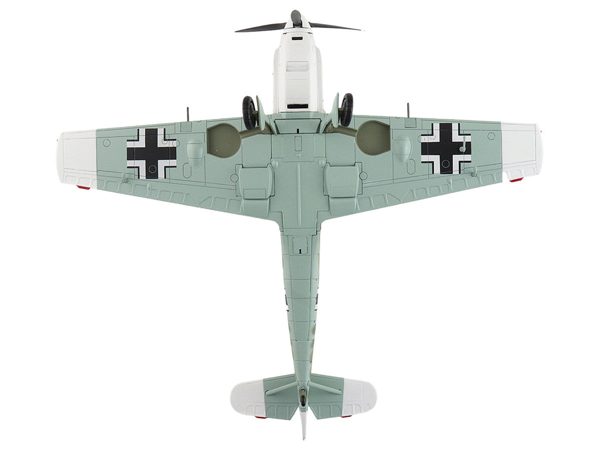 Messerschmitt Bf 109E-3 Fighter Aircraft "Yellow 15 Karl Wolff III/JG 52 France" (1940) German Luftwaffe "Air Power Series" 1/48 Diecast Model by Hobby Master-3