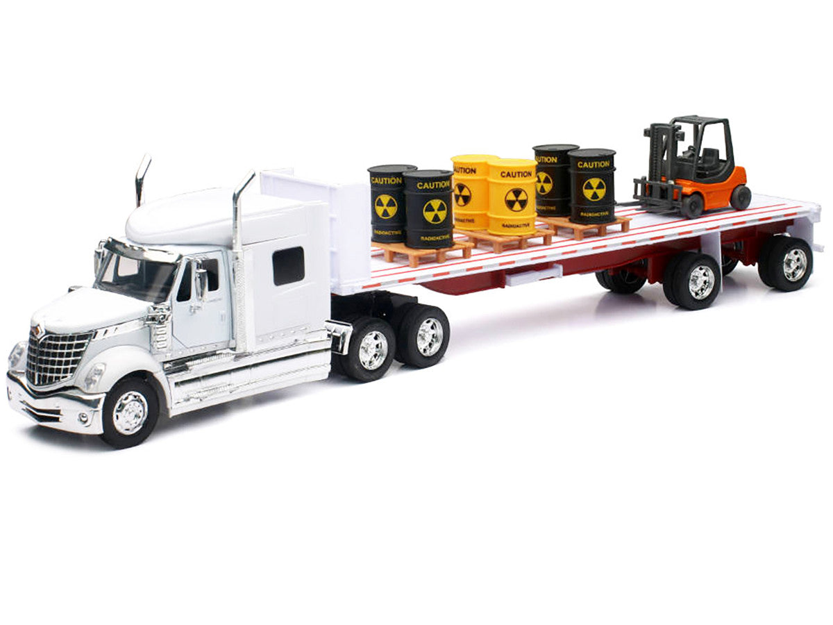 International Lonestar Flatbed Truck White with 6 Toxic Barrels 3 Pallets and Forklift "Long Haul Trucker" Series 1/32 Diecast Model by New Ray-1
